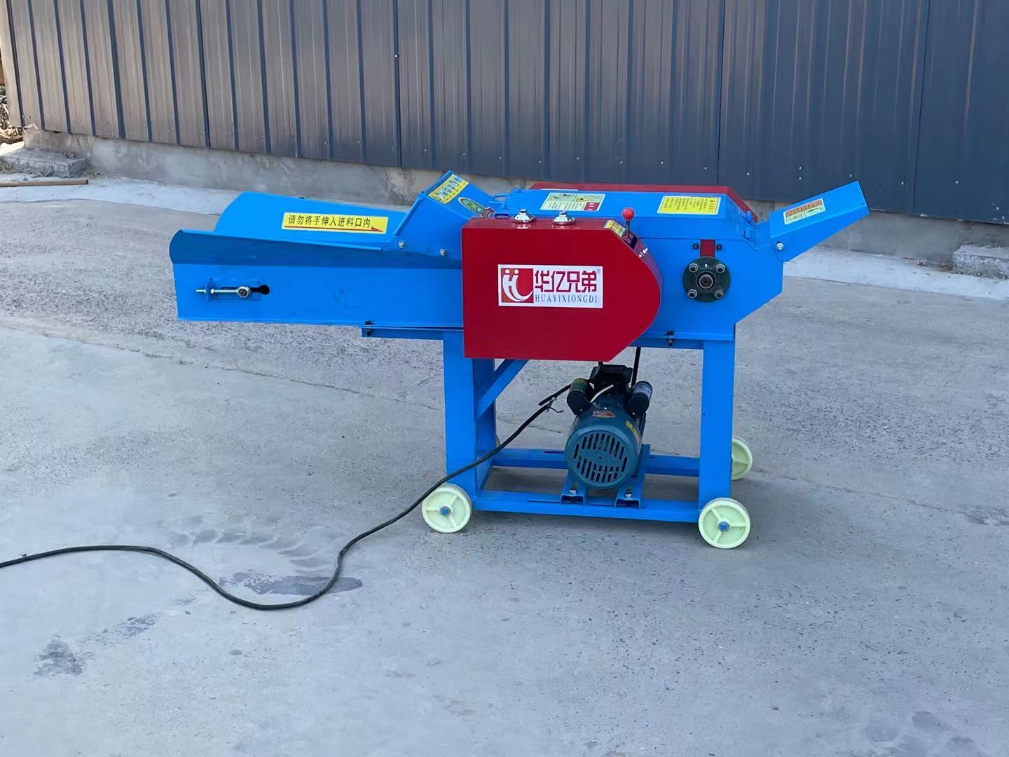 河南4.5噸臥式揉絲機焦作臥式鍘草揉搓機多少錢一臺？